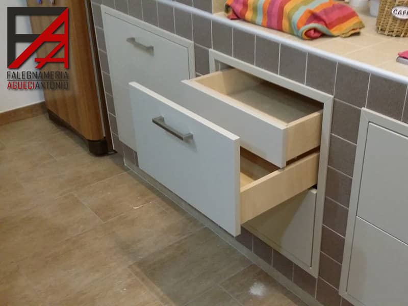 Falegnameria Agueci Antonio arredamento cucine e camere