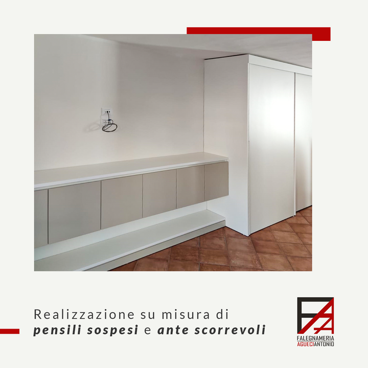 Abbiamo portato a termine la realizzazione su misura di pensili sospesi e ante scorrevoli.