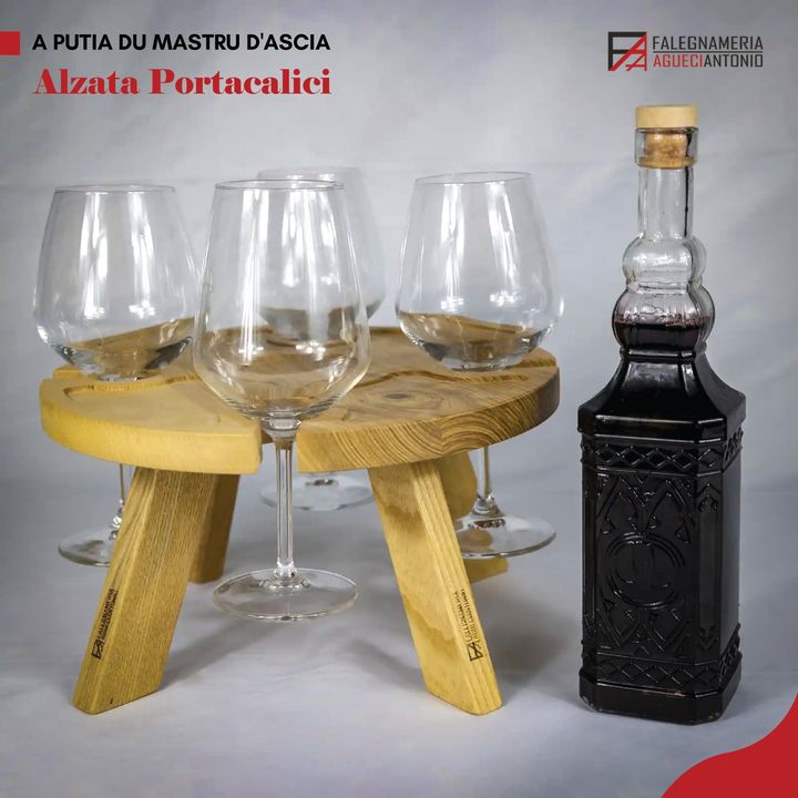 Alzata portacalici🍷

Aggiungi un tocco elegante alla tua esperienza enologica con